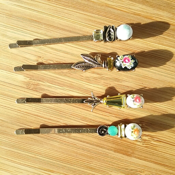 Accessories - Floral Crystal Antique Style Bohemian Hairpins